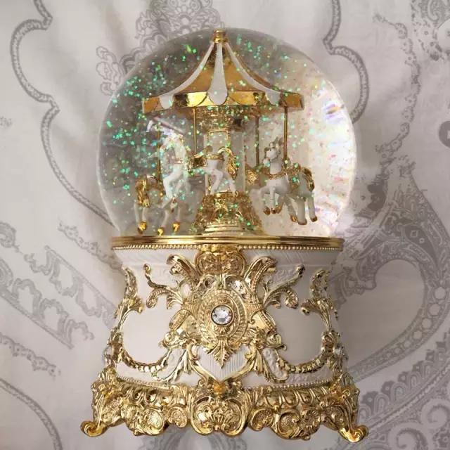 他约我去迪士尼宇宙CP旋转木马杀你的心脏受得了吗