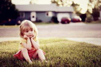 宝贝出痱子,宝宝长痱子妈妈们试试这几招