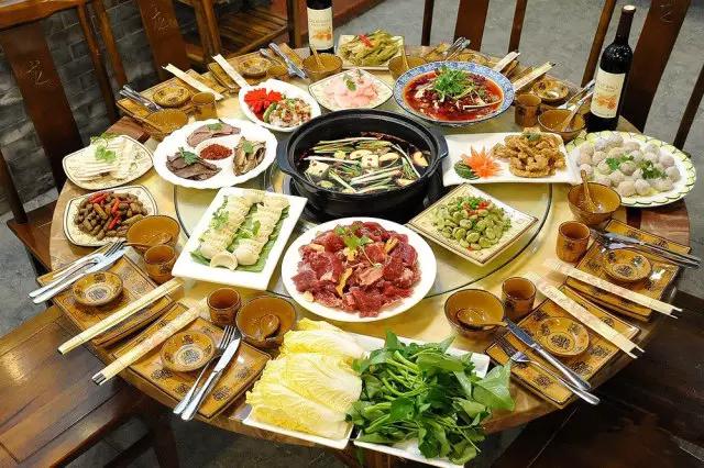 重庆十大必吃美食火锅,重庆十大必吃餐厅网红鱼蛋