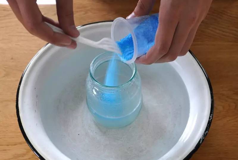 人造宝石最简单的方法,人造宝石怎么制作