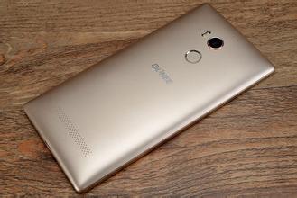 这些噱头手机,看见请绕行