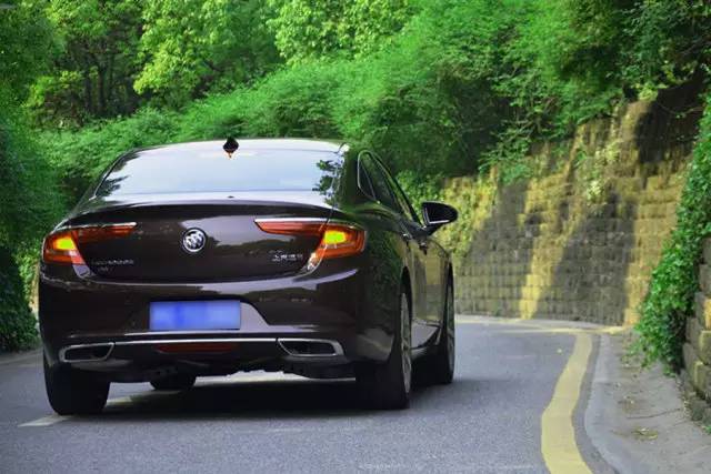 新款君越颜值巅峰,比君越高档一点的别克