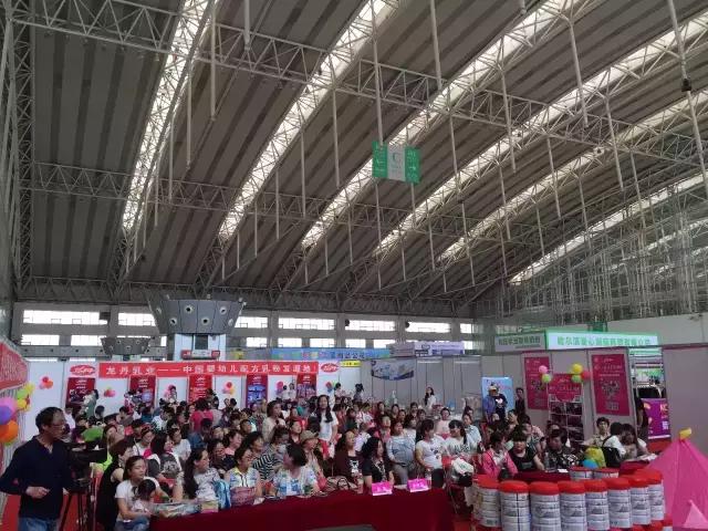 直击现场┇龙丹展位惊喜连连,激情夏日,我们一起嗨翻520!