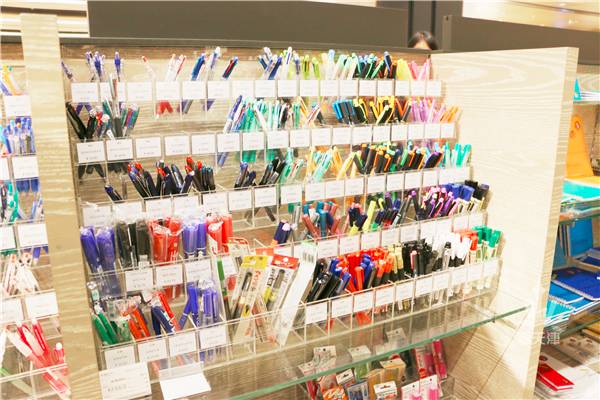 诚品书店要逛多久,诚品书店大概逛多久