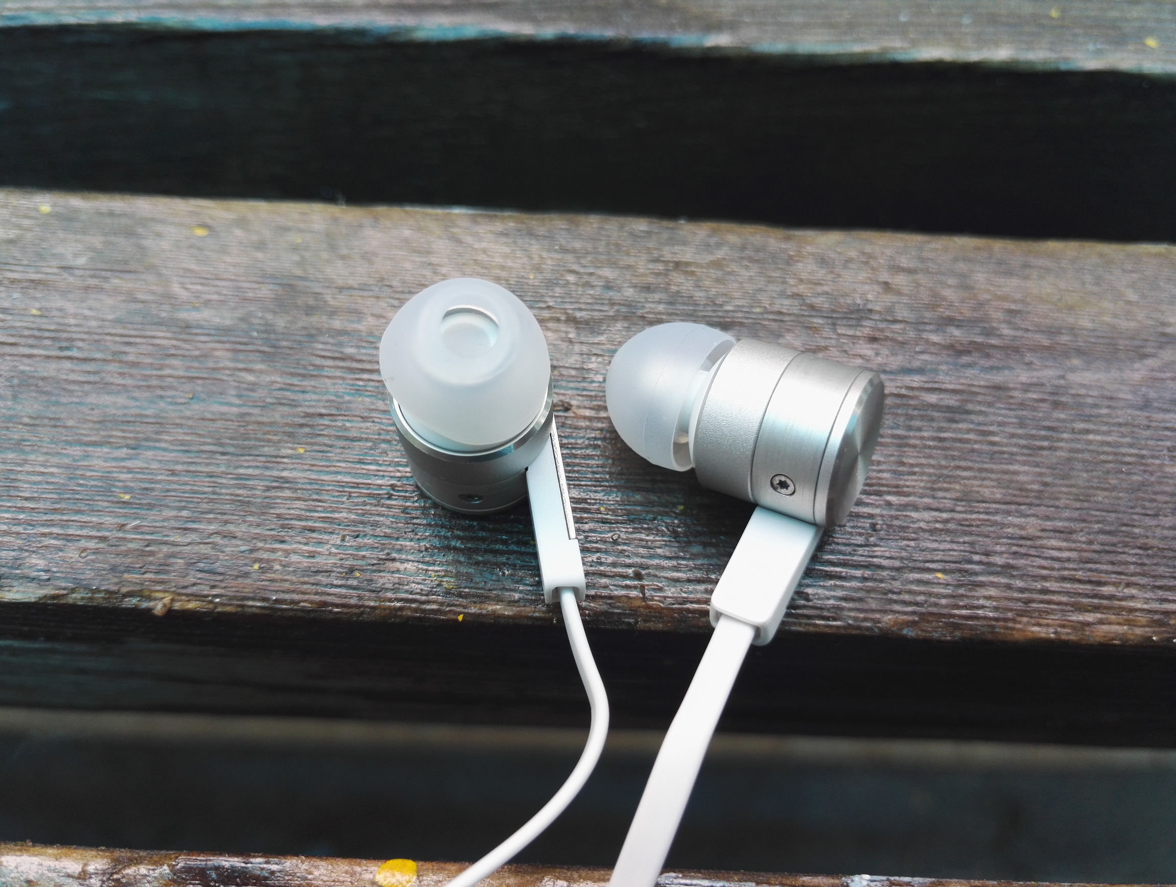 真正高音质的耳机荣耀,华为引擎耳机2与索尼耳机哪个好