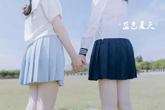 三个闺蜜拍照的最美姿势,40岁三个闺蜜拍照姿势大全