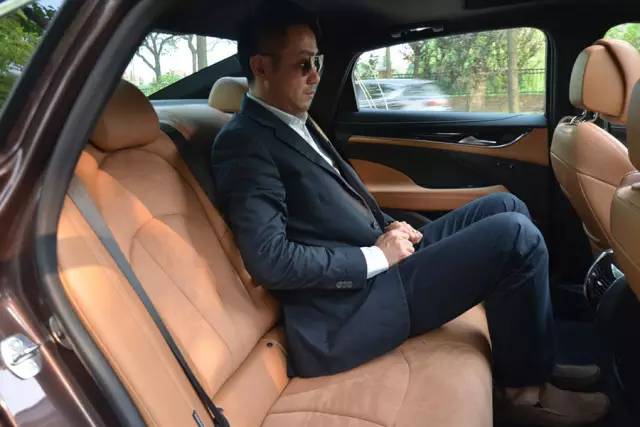 新款君越颜值巅峰,比君越高档一点的别克