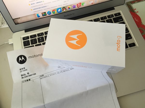 Get新技能:不去售后自行更换motogSIM卡卡槽