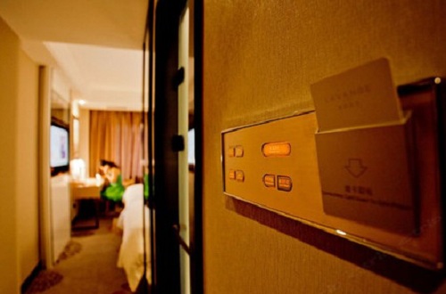 在烟台住哪个位置方便,烟台住宿攻略离海边近