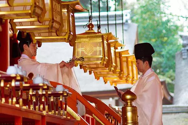 喜欢旅行是出于什么心理,喜欢去英国留学的原因