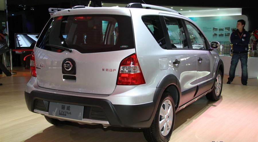 最新款日产骊威,7万就能落地的省油紧凑型家轿