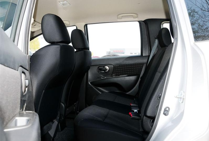 最新款日产骊威,7万就能落地的省油紧凑型家轿