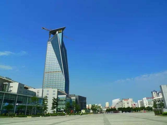 时尚地标新天地 (最新时尚地标)