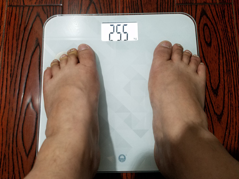 香山体脂秤怎么使用,琉白香山体脂秤好吗