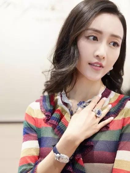 潮流入货|她们都中了“条纹毒”！