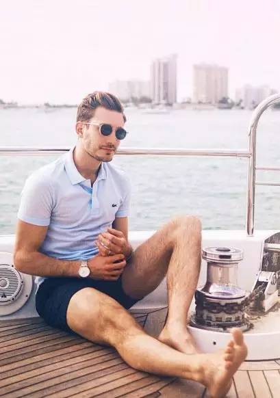 英伦风穿搭春夏,夏天怎样穿更英伦风