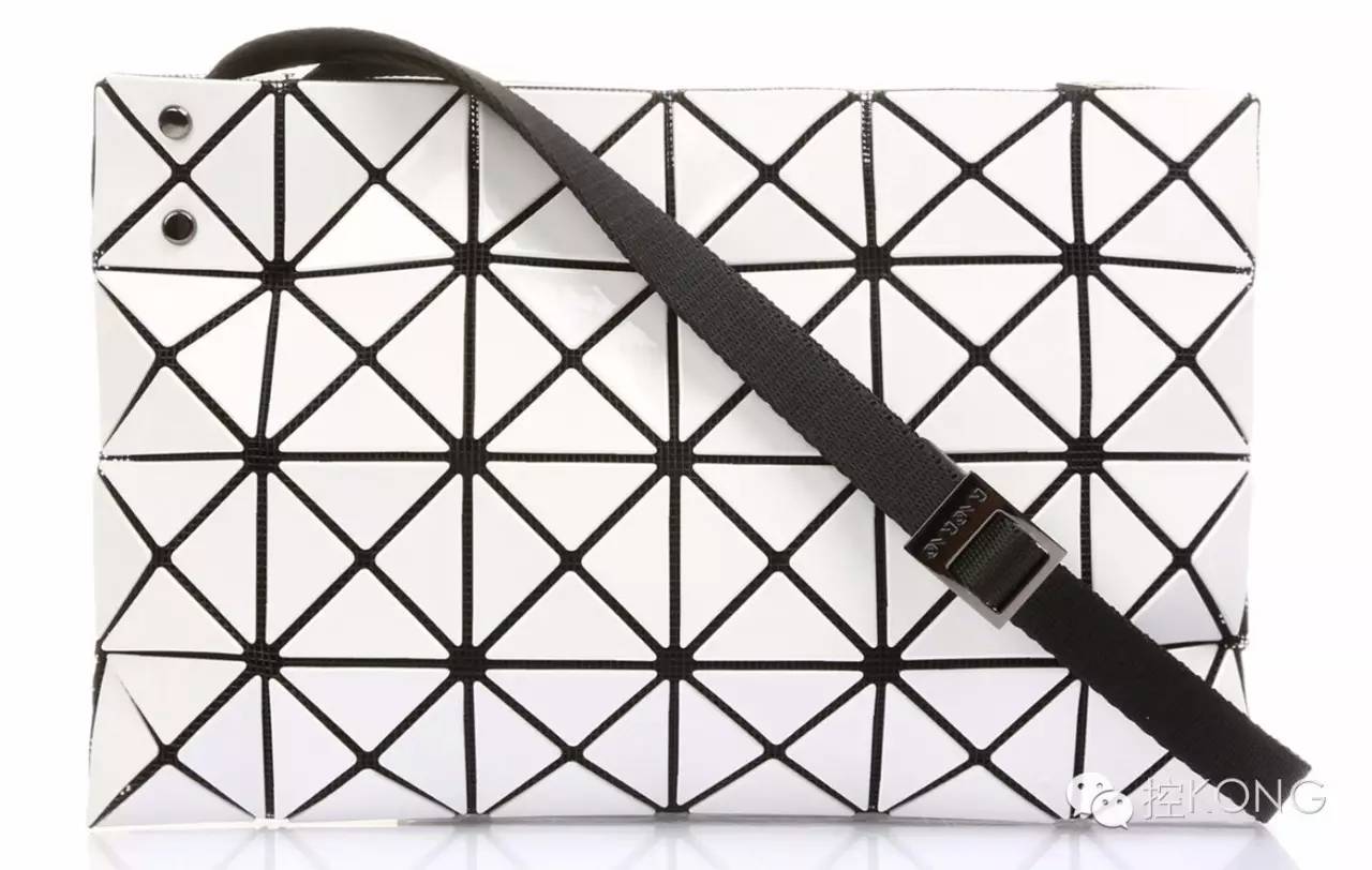 在哪里可以买到正品的大牌包包呢,大牌包包哪里买得到正品又便宜