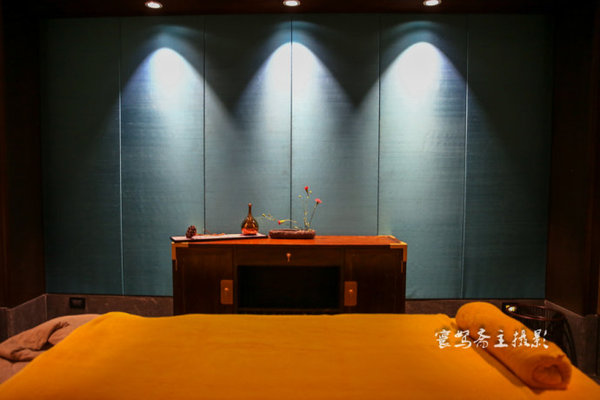 在酒店体验下厨的感受,在温泉池享受视觉与味觉双重盛宴