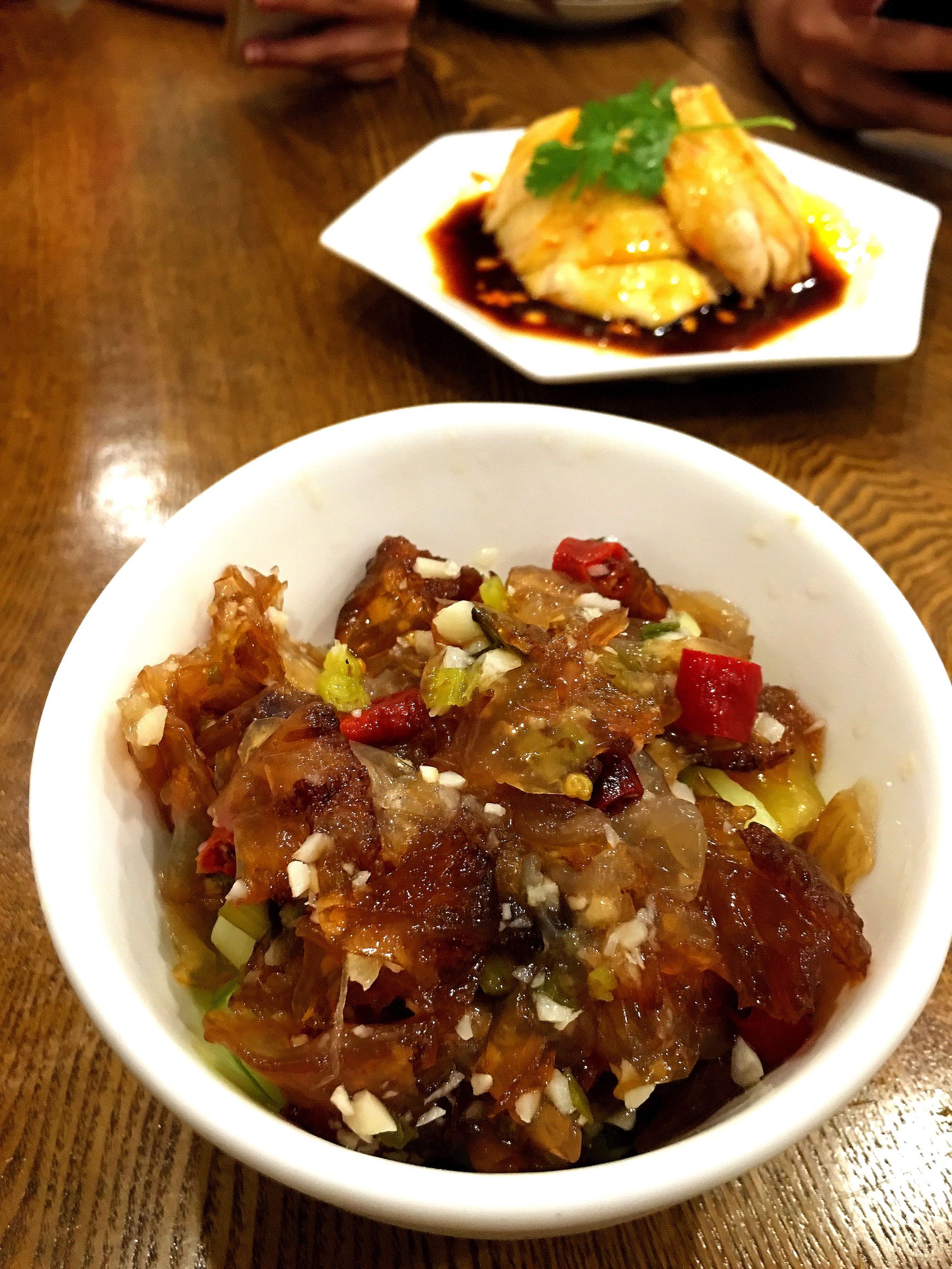 一次惊艳，不如几次怀念，鯨鱼食堂