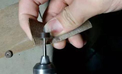 低调才是炫耀：亲手制作椰壳手串详解！