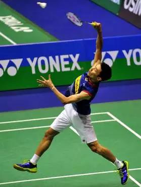 高远球最通俗易懂的讲解,高远球技术动作掌握的好坏