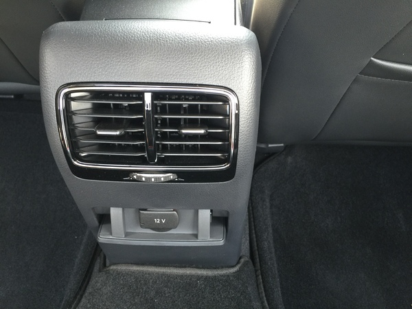 大众速腾1.5超越版提车全过程,25款大众速腾1.4t