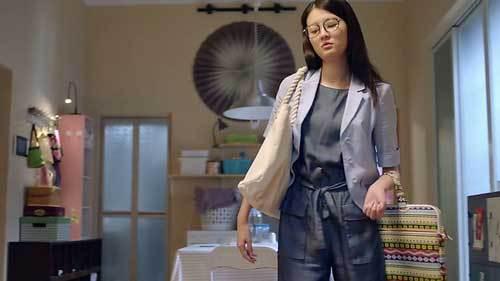 《欢乐颂》中频出境的伊芙丽，2个月线上销售200万凭借什么？