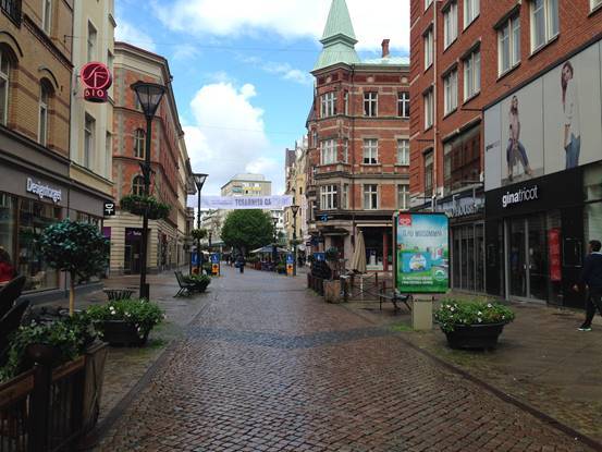 施华洛世奇白天鹅10年,马尔默全集完整版