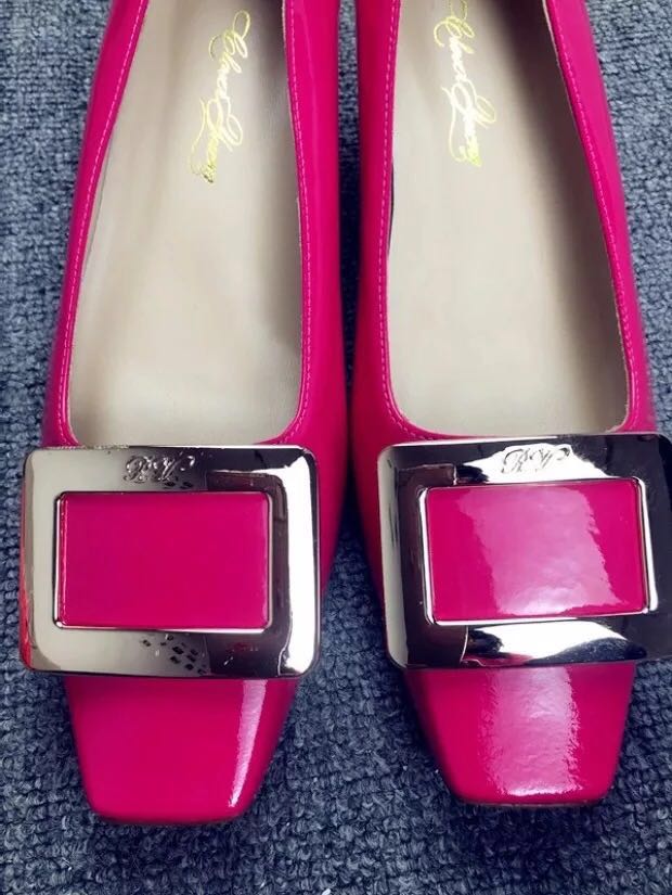 日常鞋子怎么洗白又干净小妙招,最实用的鞋子清洗保养方法分享