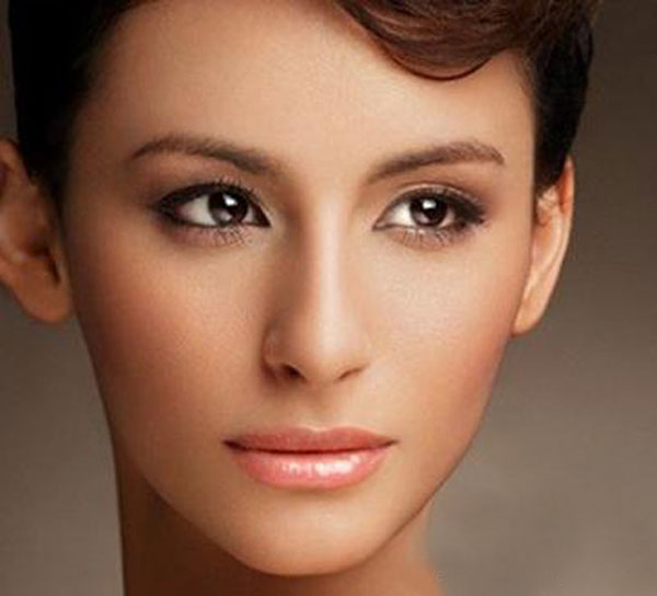 隆鼻的最佳方案,隆鼻的六种手段