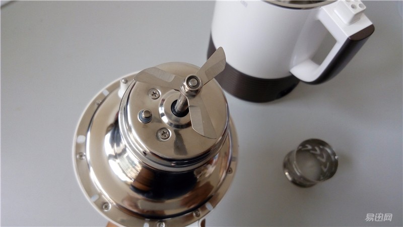 “小厨娘大吃货系列”之豆浆机智能与否重要么？