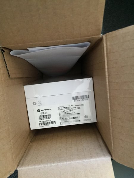 Get新技能:不去售后自行更换motogSIM卡卡槽