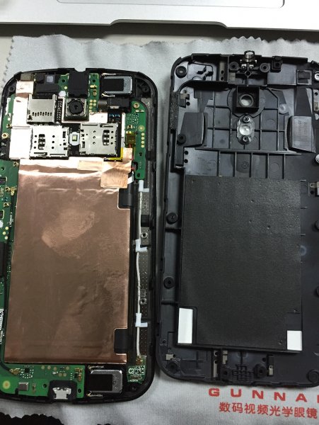 Get新技能:不去售后自行更换motogSIM卡卡槽