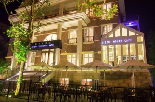 在烟台住哪个位置方便,烟台住宿攻略离海边近