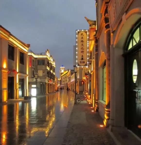 夜市迷人美丽烟火夜景,越夜越撩人的夜景