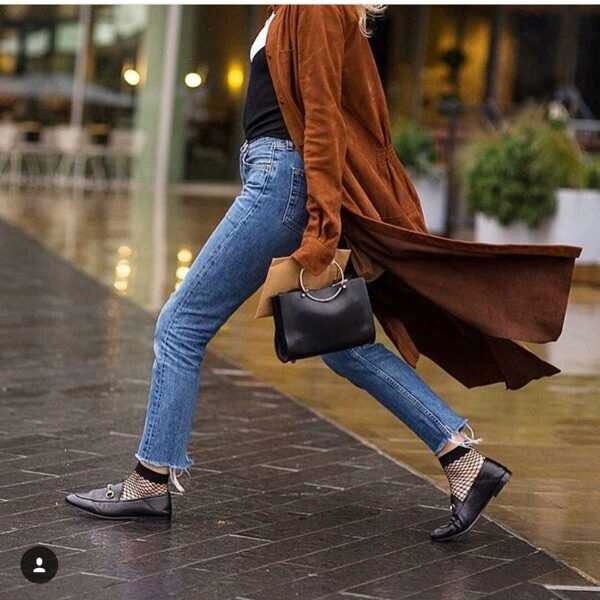 天哪！这么多杂志上看到的大牌热门包，她居然都有！羡慕！