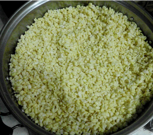 绿豆糕怎么做又简单好吃,绿豆糕如何简单制作又好吃