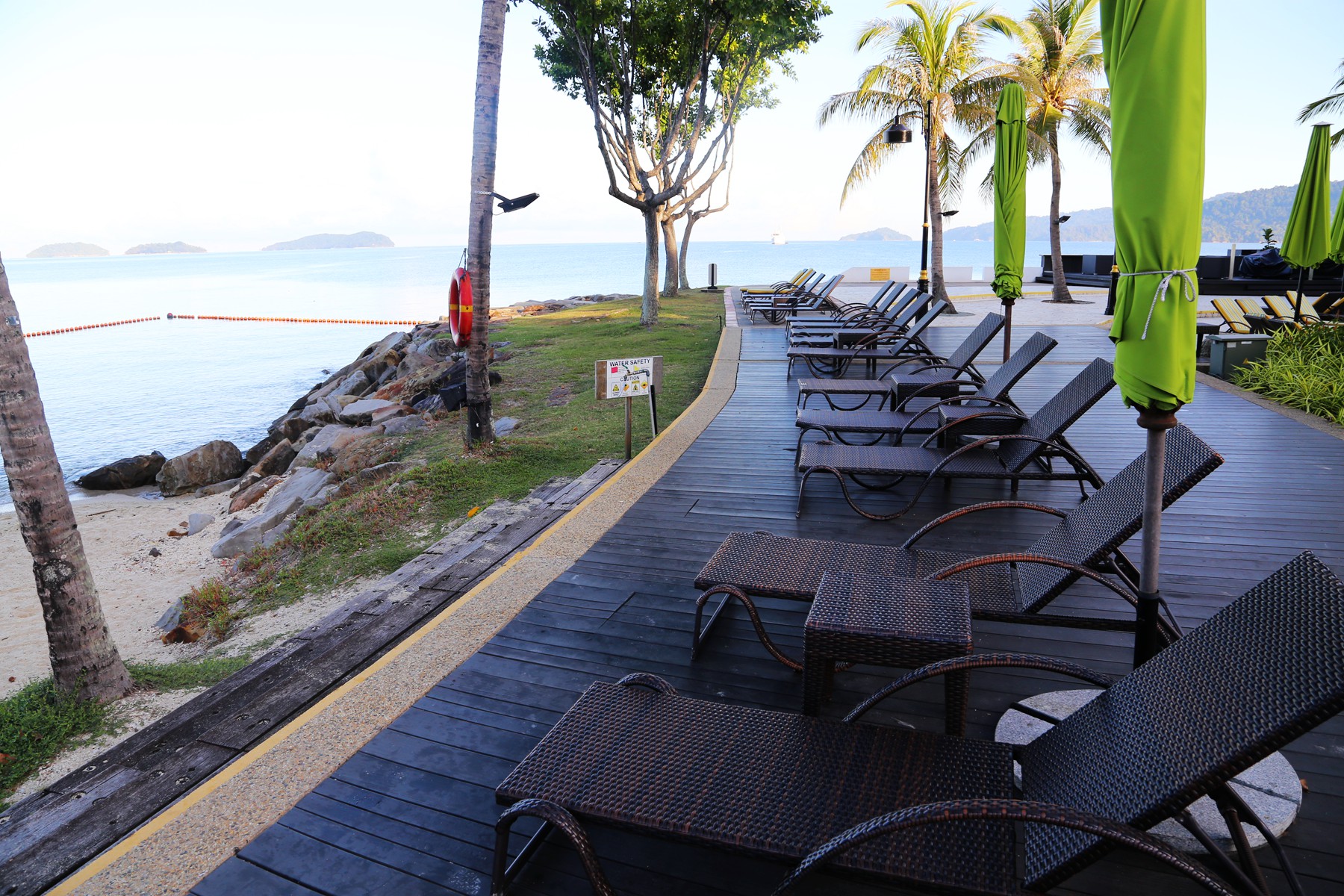 三亚马来西亚旅游,不要再去又挤又贵的三亚