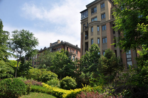 聊城绿城百合新城,聊城绿城百合新城利弊