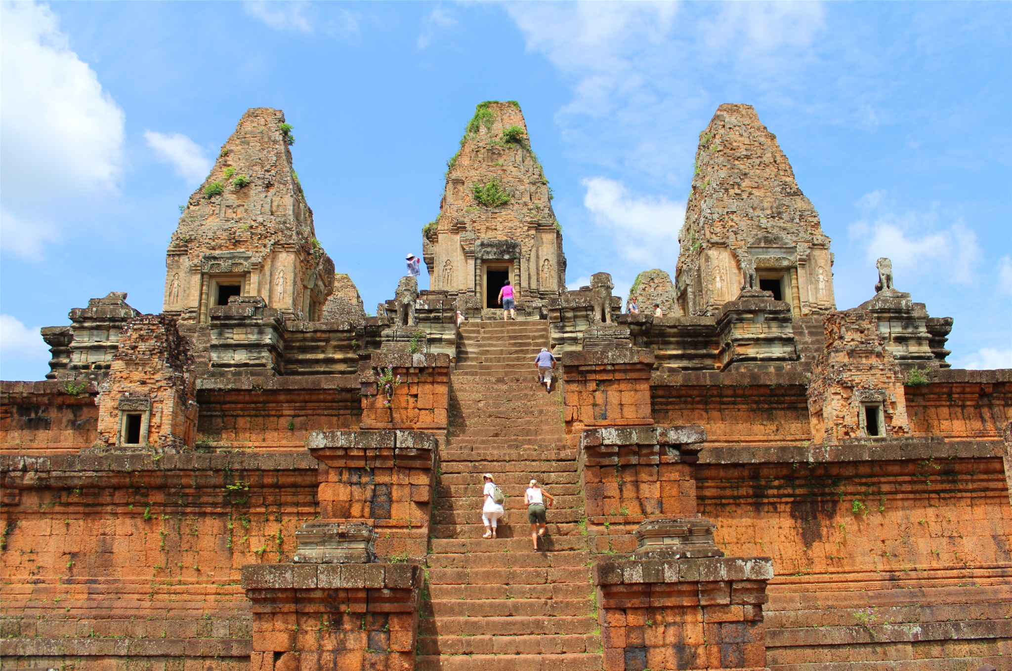去柬埔寨需要哪些注意事项 (首次去柬埔寨一定要知道的那些事)