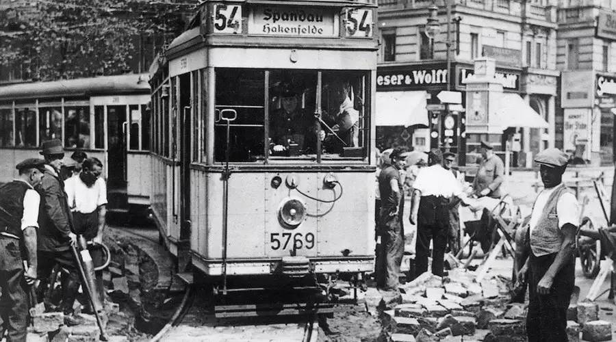 纳粹时期的德国生活,纳粹统治的德国真的幸福吗