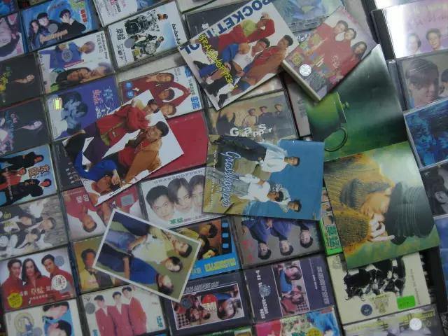 草蜢哪首歌带女人声音,草蜢最劲爆的一首歌