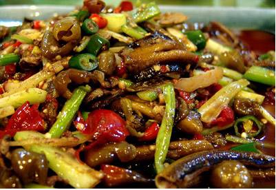 带有重庆特色的店名,怪眉日眼是什么意思