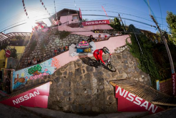 法比奥城市速降原声视频,法比奥城市速降视频