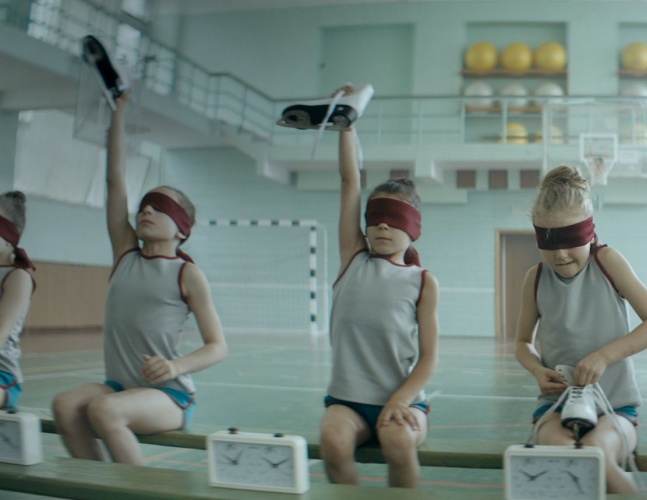 好评如潮！《花样女王》戳心故事获IMDB7.6高分