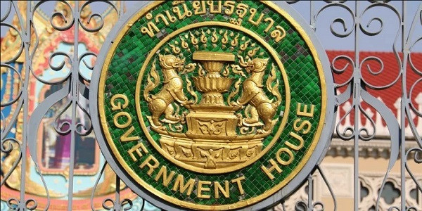 京东唯品会旗舰店和实体店一样么,京东上唯品会入口在哪里