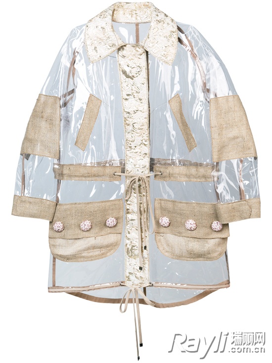 穿上透明PVC秒变“塑料姐妹花”从此阴天下雨都不怕