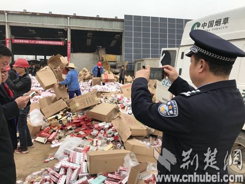 947万支假冒伪劣卷烟被集中销毁,罗城销毁1吨假冒伪劣卷烟