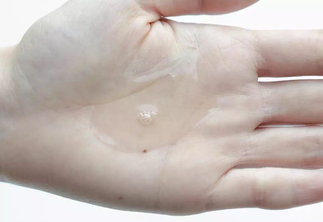 头皮屑多出油用什么牌子的洗发水,头油头皮屑掉发用什么洗发水