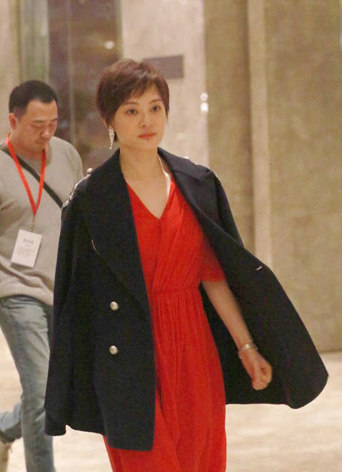 孙俪经纪人简直是减肥者中的典范,孙俪经纪人胖成冬瓜